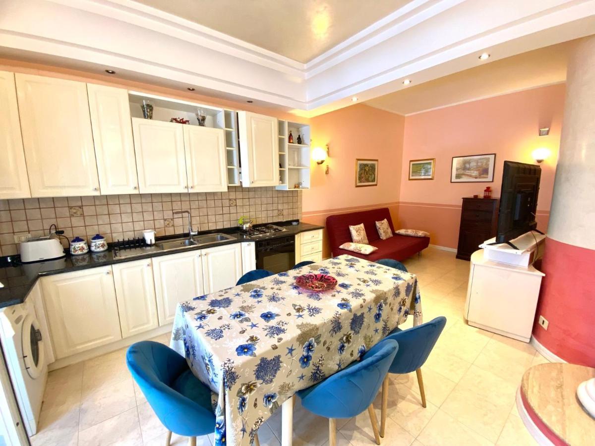 Marenaxos Apartment Giardini-Naxos Buitenkant foto